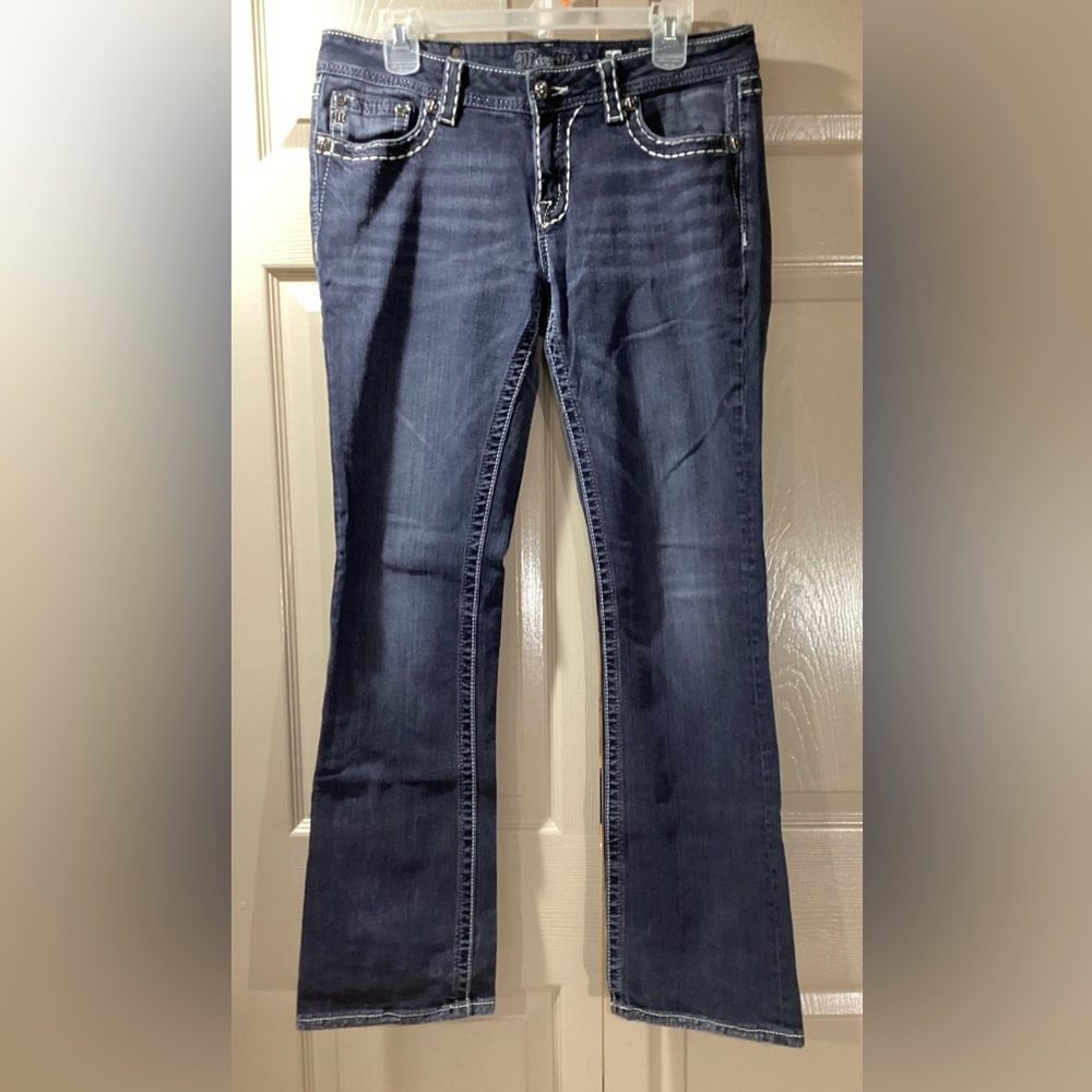 Women’s Miss Me Black Jeans Sz 30 Made for the Buckle